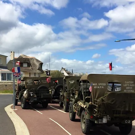 Lumineuse En Front De - Gold Asnelles