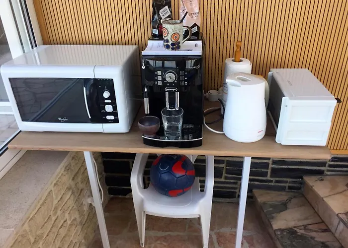 Lumineuse En Front De - Gold Villa