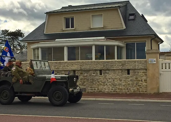 Lumineuse En Front De - Gold Villa