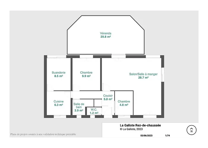 Villa Lumineuse En Front De - Gold
